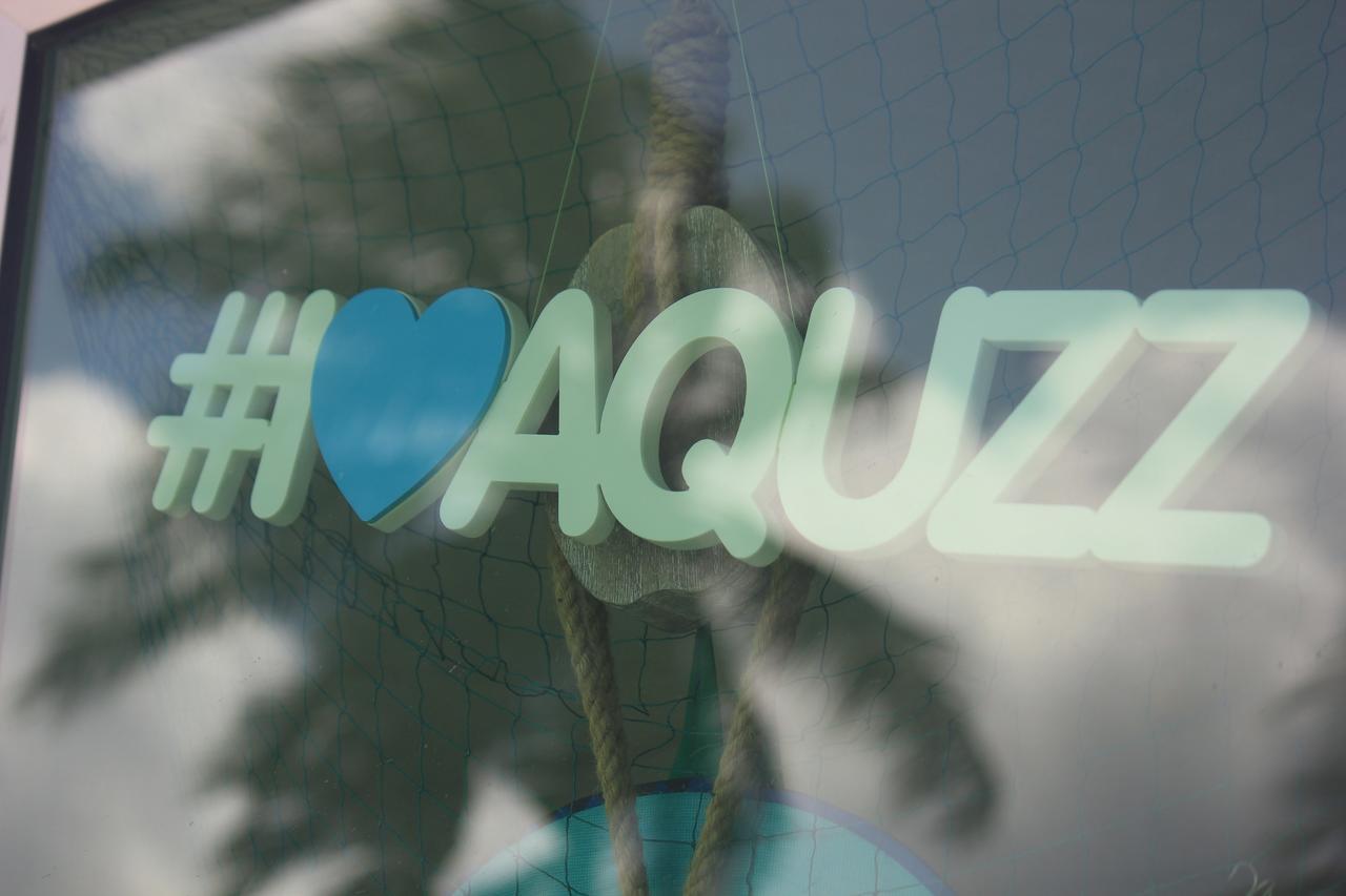 Отель The Aquzz Хулхумале Экстерьер фото